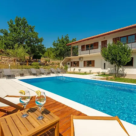 Beautiful In With Wifi Holiday home Muskovci
