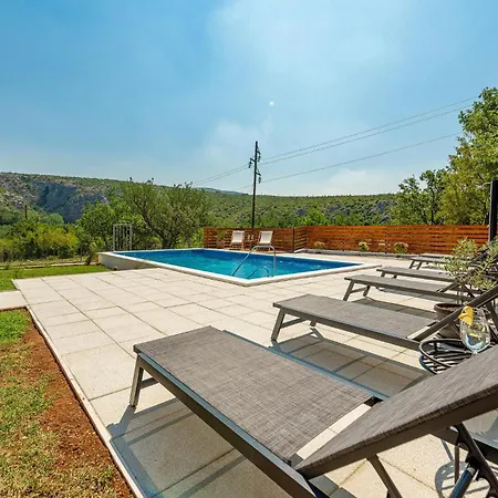 Beautiful In With Wifi Holiday home *