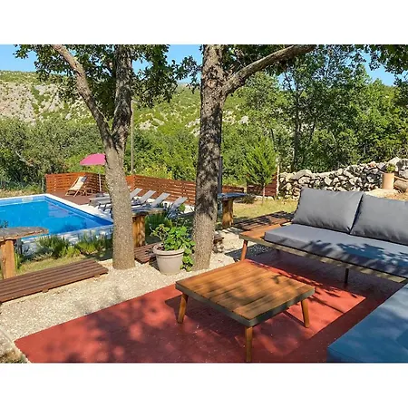 Holiday home Beautiful In With Wifi Muskovci
